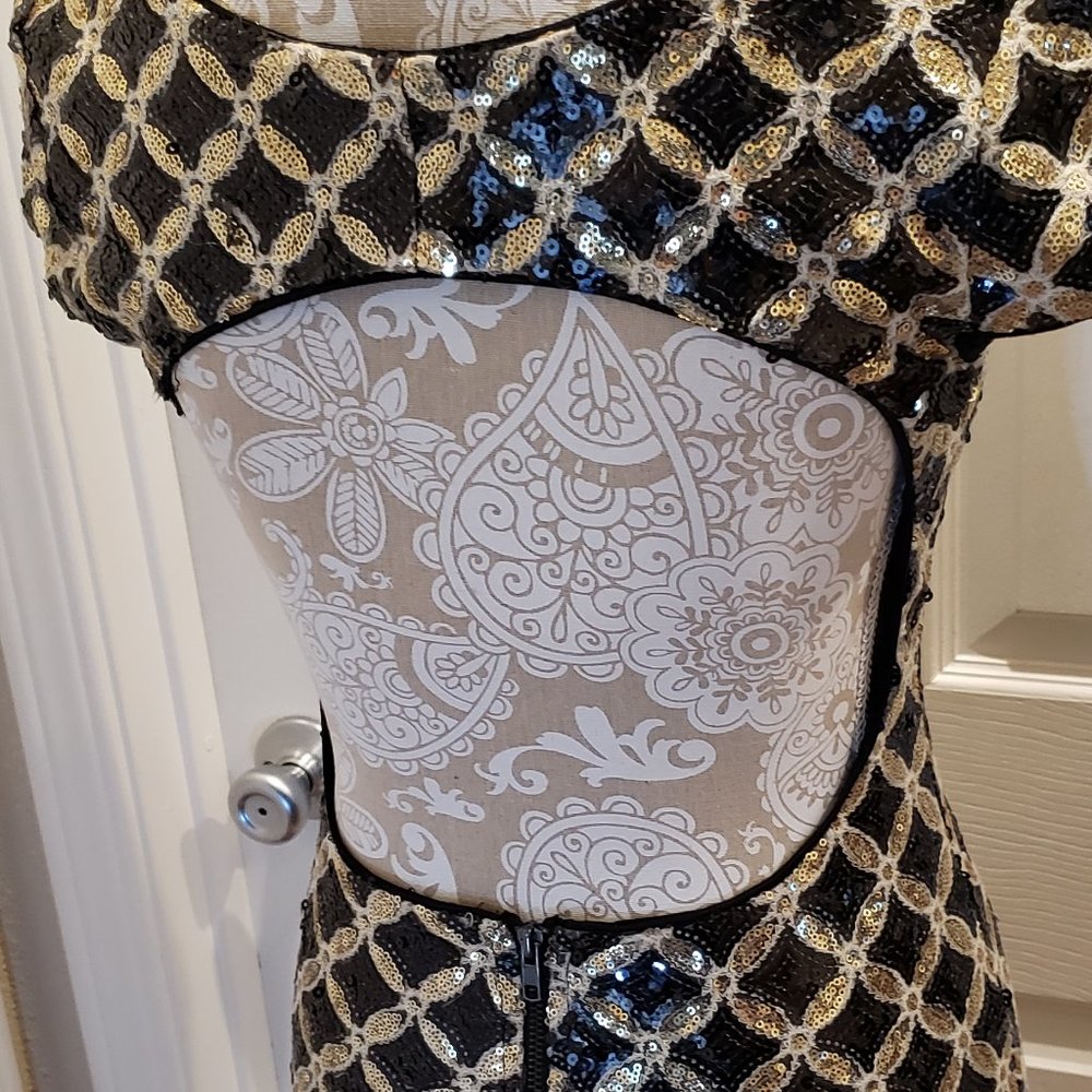 Sexy Gold & Black Sequin Mini Dress with Open Back - Picture 7 of 10